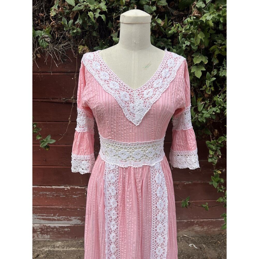 Vintage 60s Pink Lace Bell Sleeve Mexican Pintuck Wedding Bridal Maxi Dress - Picture 3 of 8